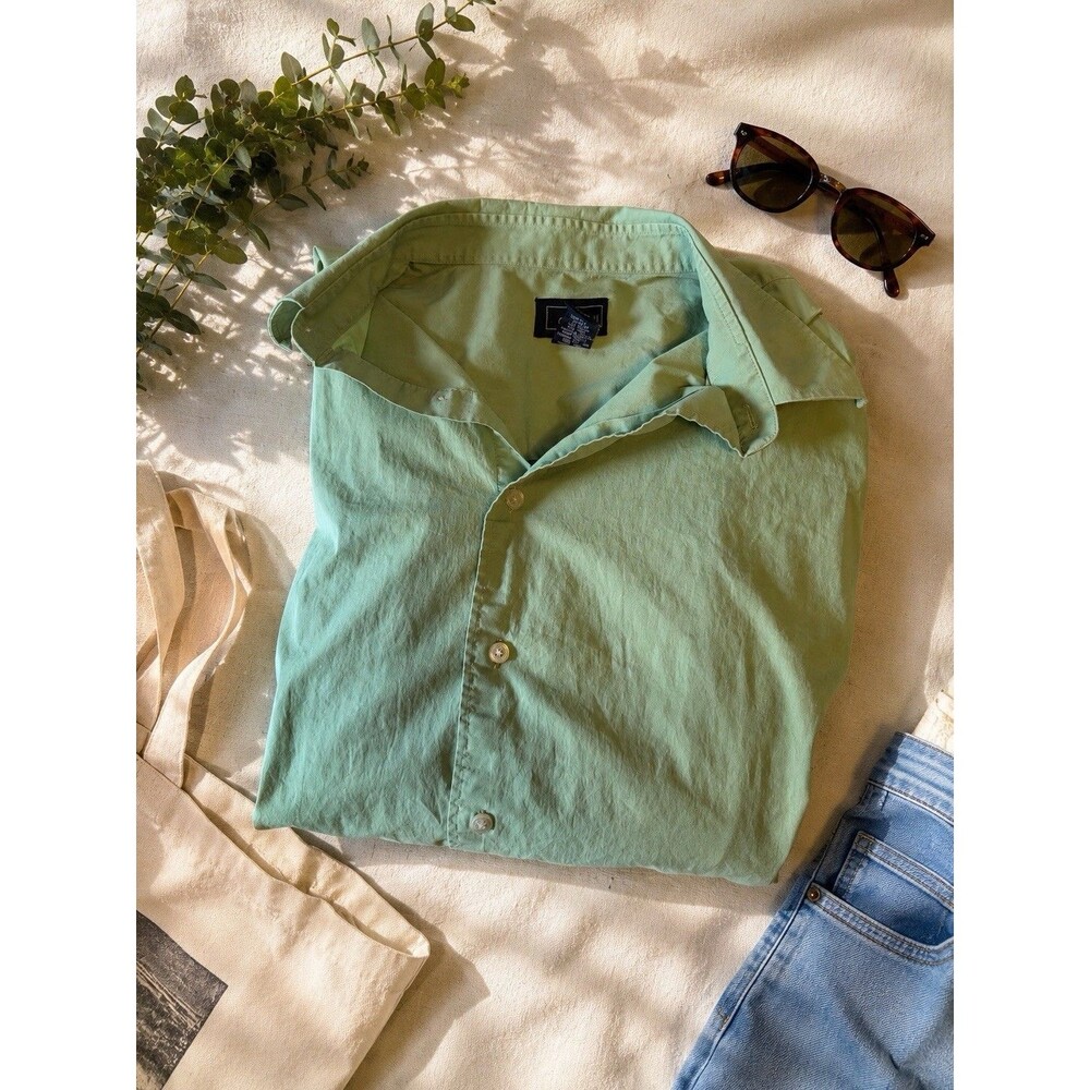 Cezani Men’s Green Button Down Shirt Size Large Comfort Stretch Cotton Spandex